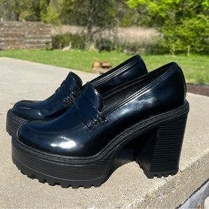 EUC Madden Girl Kassidy Platform Loafer